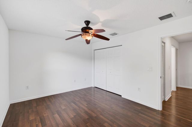 7533 Topiary Avenue, Boynton Beach, FL 33437