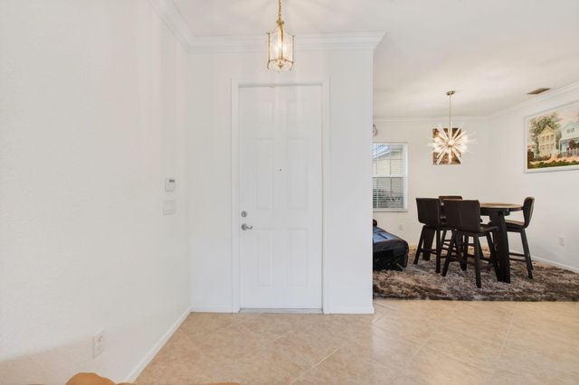 7533 Topiary Avenue, Boynton Beach, FL 33437