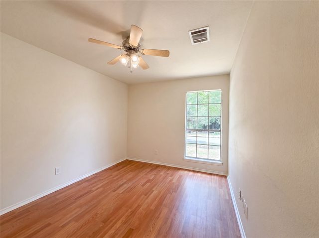 6505 Big Springs Drive, Arlington, TX 76001