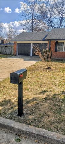 2403 Trudi Place, Springdale, AR 72762