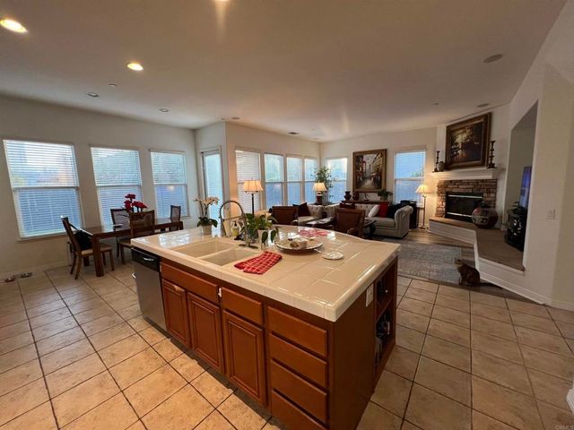 10623 paseo allegria ave, San Diego, CA 92127