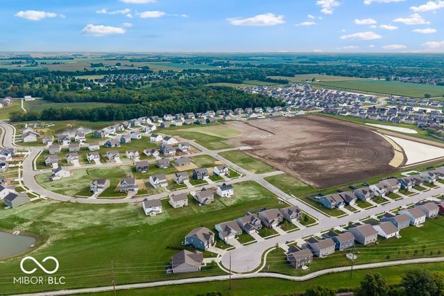 395 Chester Lane, Pittsboro, IN 46167