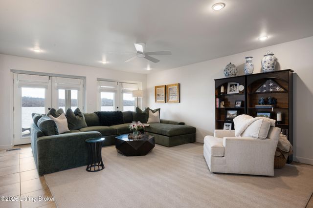 3028 Belknap Beach Rd, Prospect, KY 40059