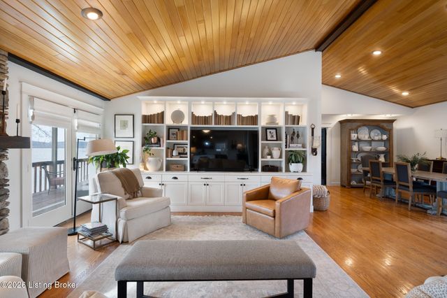 3028 Belknap Beach Rd, Prospect, KY 40059