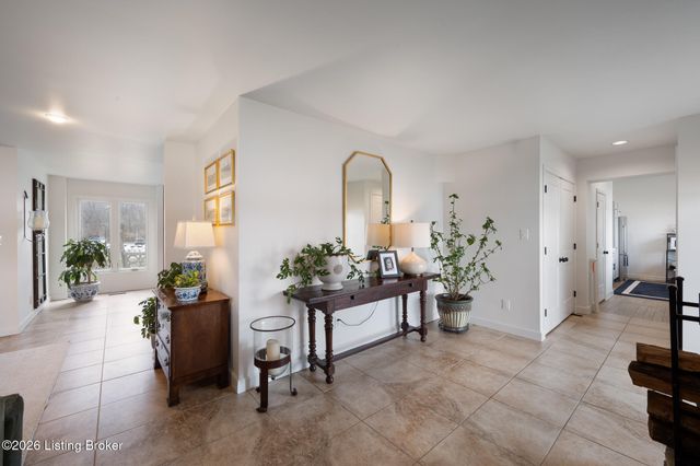 3028 Belknap Beach Rd, Prospect, KY 40059