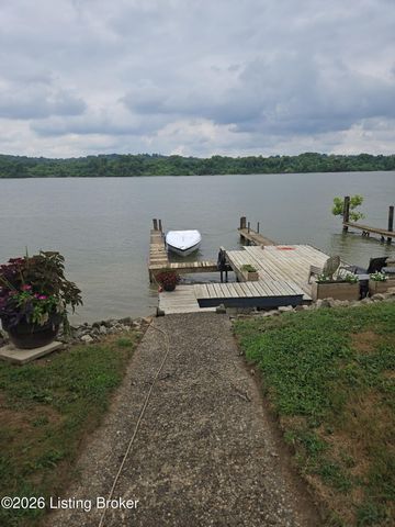 3028 Belknap Beach Rd, Prospect, KY 40059