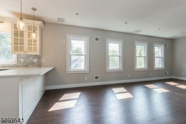 92 3rd Avenue, Garwood Boro, NJ 07027