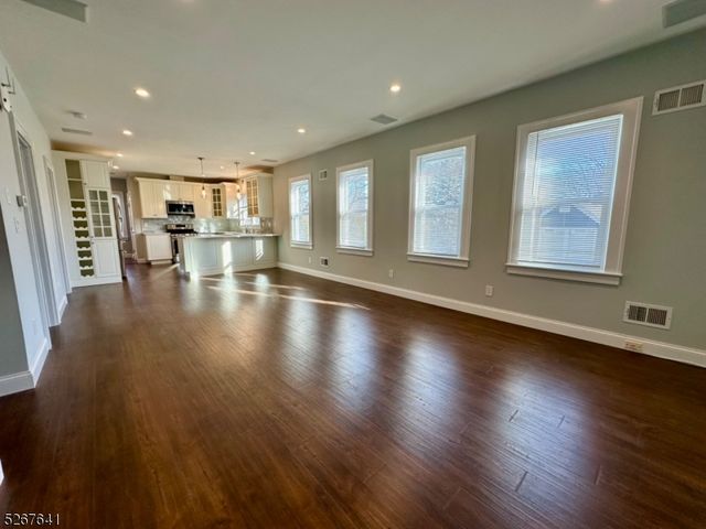 92 3rd Avenue, Garwood Boro, NJ 07027