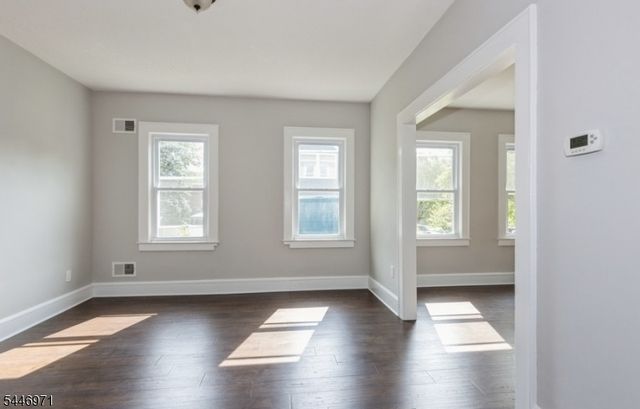 92 3rd Avenue, Garwood Boro, NJ 07027