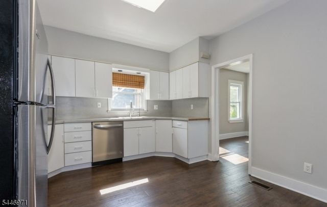 92 3rd Avenue, Garwood Boro, NJ 07027