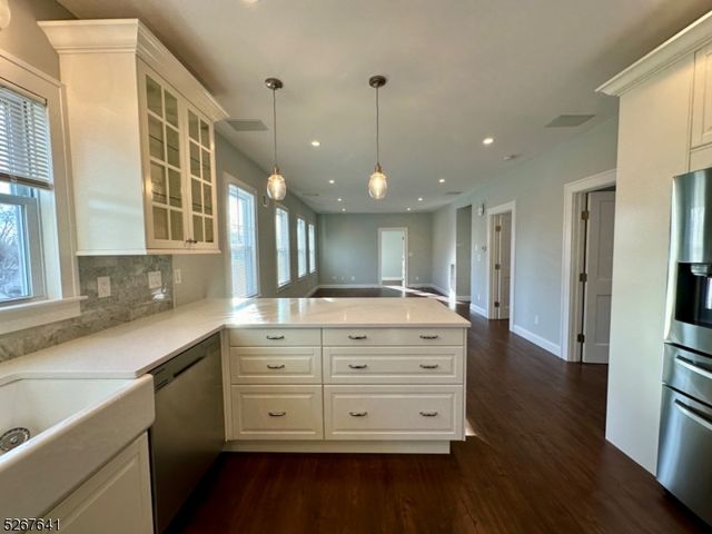 92 3rd Avenue, Garwood Boro, NJ 07027