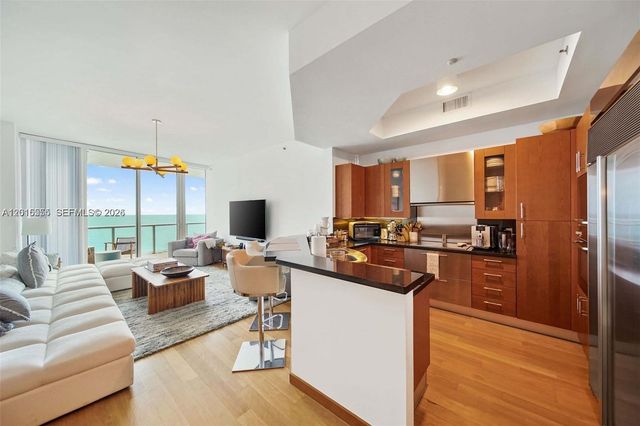 100 S Pointe Dr 1608, Miami Beach, FL 33139