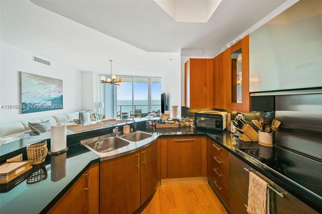 100 S Pointe Dr 1608, Miami Beach, FL 33139