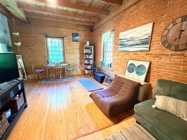 87 Mechanic Street, Alstead, NH 03602