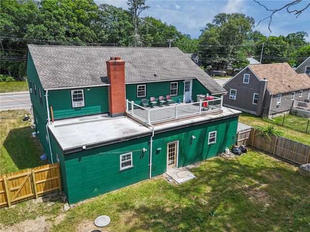 172 Knotty Oak Road, Coventry, RI 02816