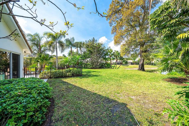 7185 Montrico Drive, Boca Raton, FL 33433