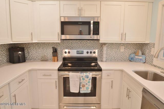 902A Dumbarton Drive, Lakewood, NJ 08701