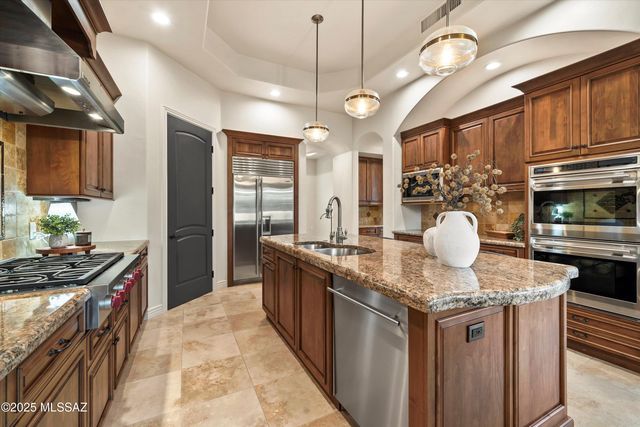 4839 E Placita Provida, Tucson, AZ 85718