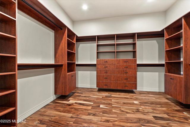 4839 E Placita Provida, Tucson, AZ 85718