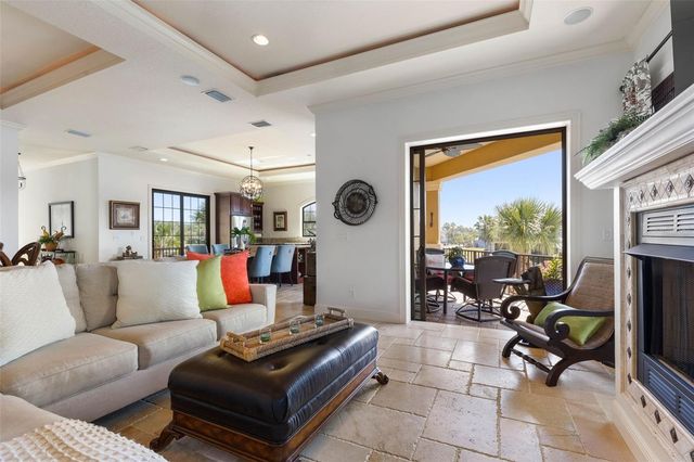 355 HARBOR VILLAGE POINT N, Palm Coast, FL 32137