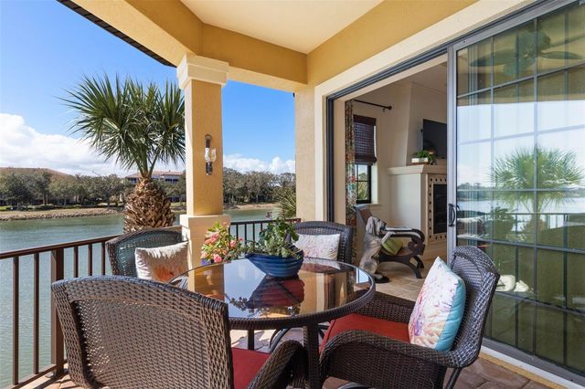 355 HARBOR VILLAGE POINT N, Palm Coast, FL 32137