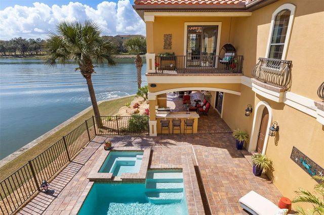 355 HARBOR VILLAGE POINT N, Palm Coast, FL 32137