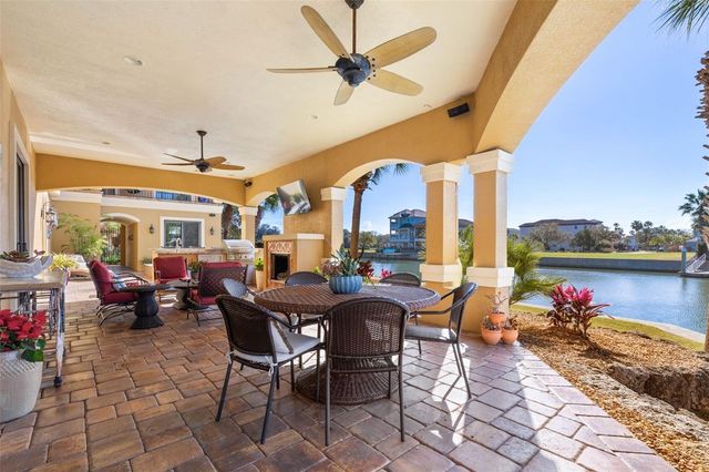 355 HARBOR VILLAGE POINT N, Palm Coast, FL 32137