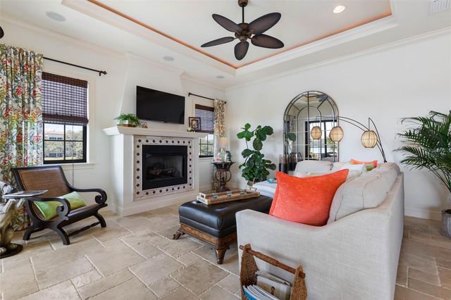 355 HARBOR VILLAGE POINT N, Palm Coast, FL 32137