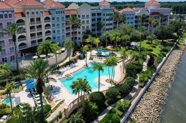 355 HARBOR VILLAGE POINT N, Palm Coast, FL 32137