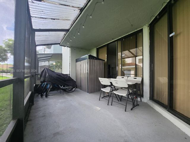 8215 SW 152nd Ave G-115, Miami, FL 33193