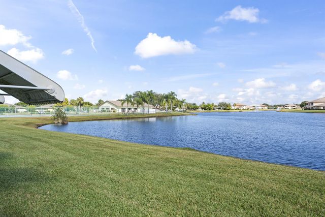 1718 W Royal Tern Lane, Fort Pierce, FL 34982