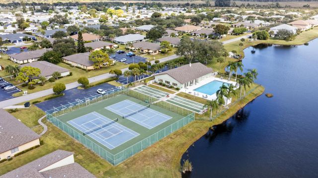 1718 W Royal Tern Lane, Fort Pierce, FL 34982