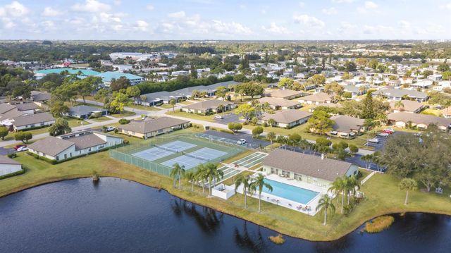 1718 W Royal Tern Lane, Fort Pierce, FL 34982