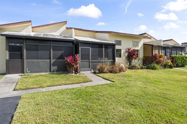 1718 W Royal Tern Lane, Fort Pierce, FL 34982