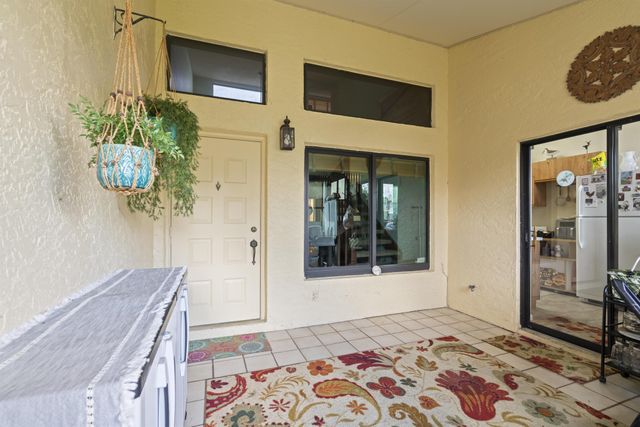 1718 W Royal Tern Lane, Fort Pierce, FL 34982