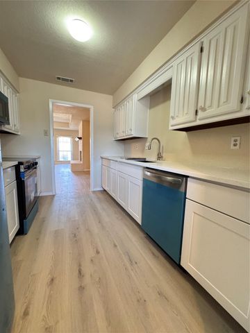 528 Post Oak Lane, Allen, TX 75002