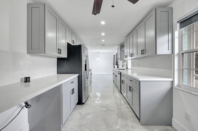 1124 SE Ladner Street, Port St. Lucie, Port St Lucie, FL 34983