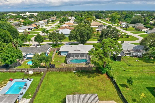 1124 SE Ladner Street, Port St. Lucie, Port St Lucie, FL 34983