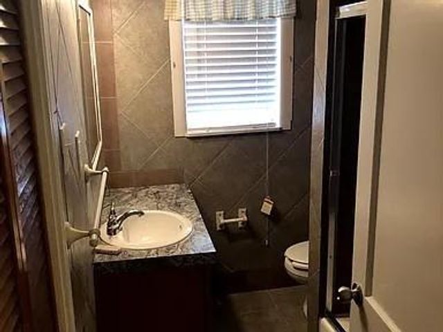 505 E Sterling Street, Baytown, TX 77520