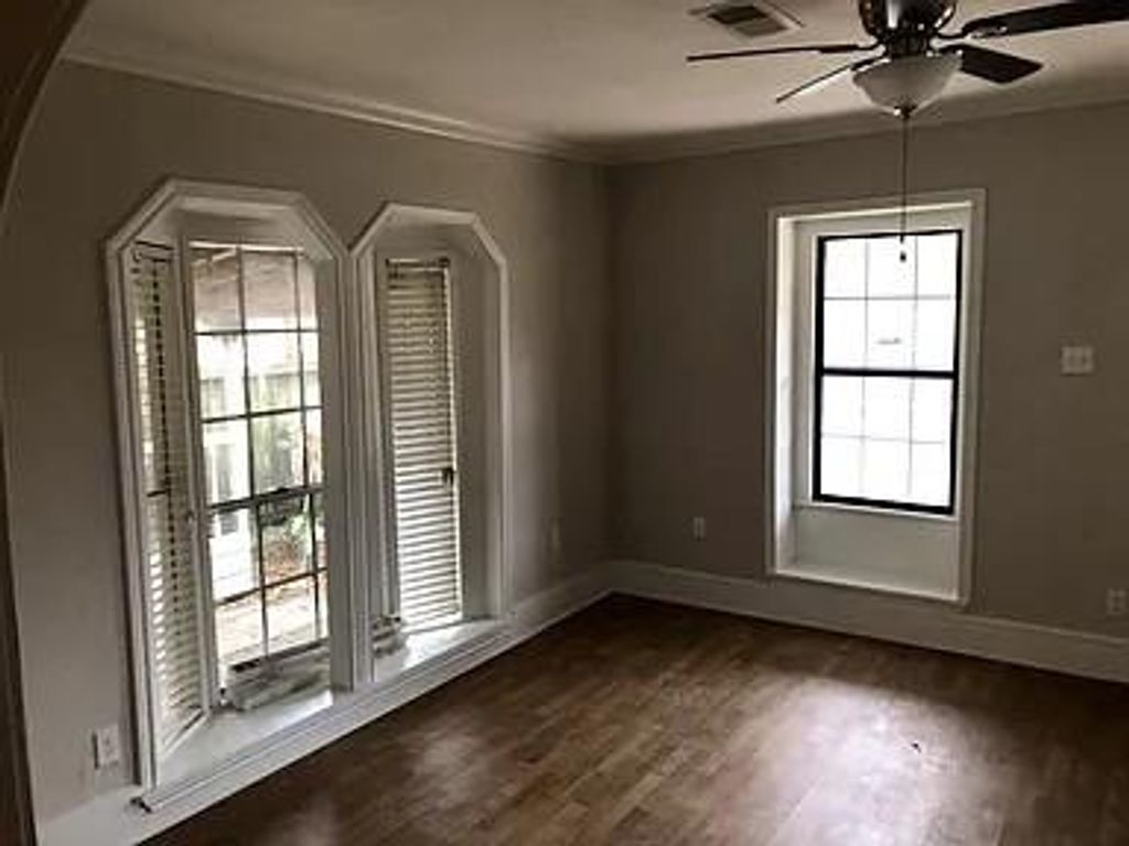 505 E Sterling Street, Baytown, TX 77520