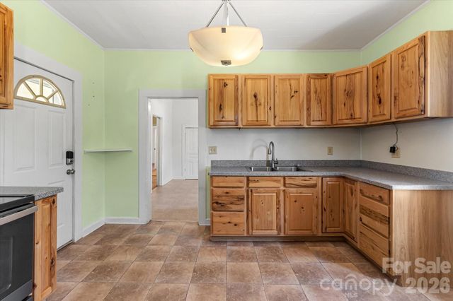 466 Miller Avenue, Marion, NC 28752