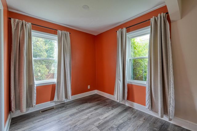 2478 Country Club Rd, Spartanburg, SC 29302