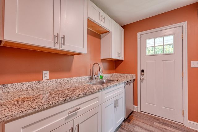 2478 Country Club Rd, Spartanburg, SC 29302