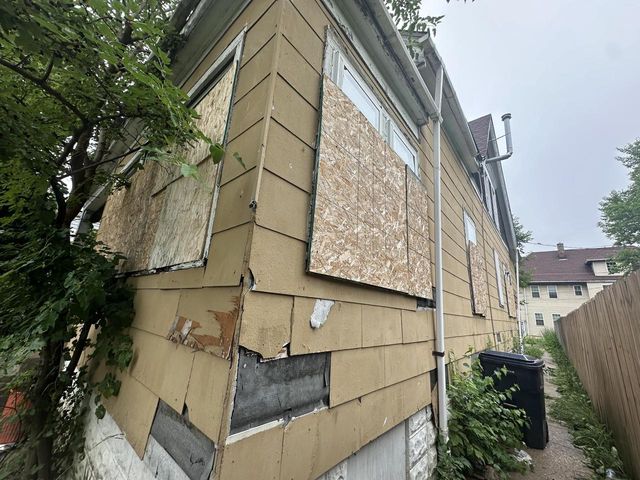 2608 W Burleigh STREET, Milwaukee, WI 53206