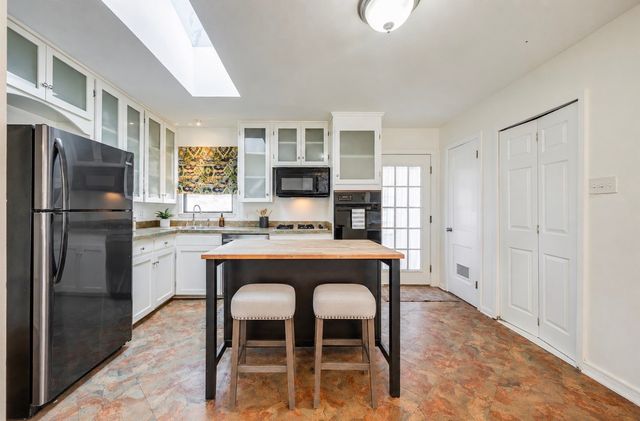 1745 Hilltop Drive, Garland, TX 75042