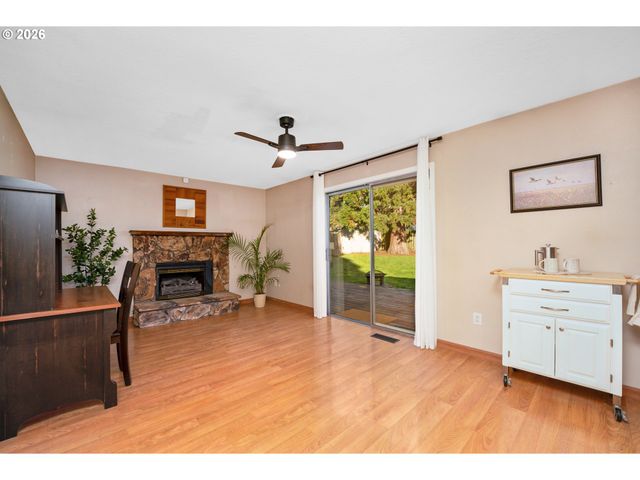 2294 Se 55TH Ave, Hillsboro, OR 97123