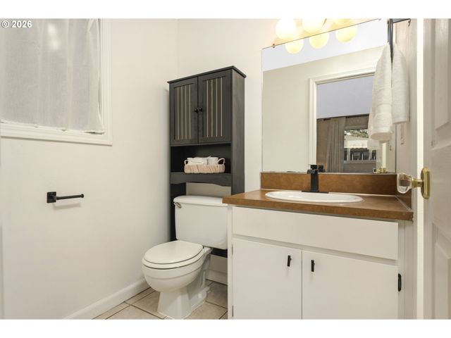 2294 Se 55TH Ave, Hillsboro, OR 97123