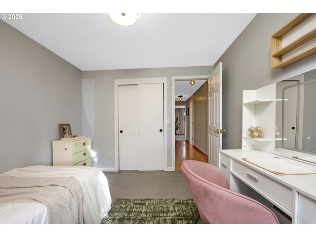 2294 Se 55TH Ave, Hillsboro, OR 97123