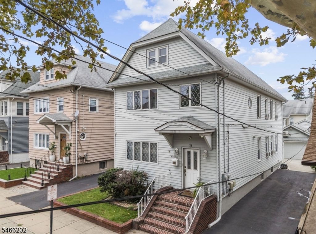 18 Washington Ave, Clifton City, NJ 07011 — exterior