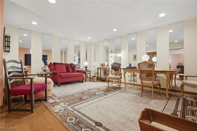 3932 Courtyard Drive, Lorain, OH 44053